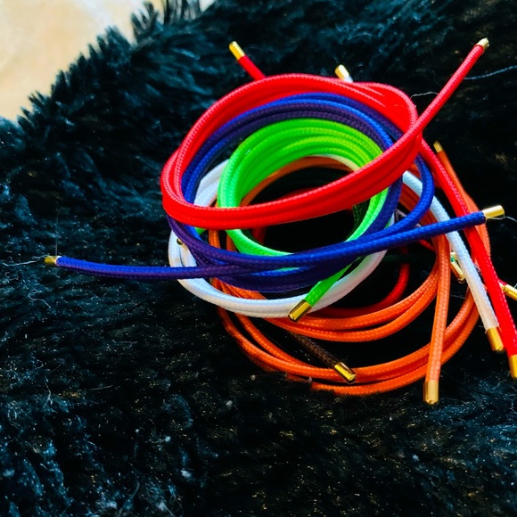 The most fun , Magnetic collar / bracelets with a tip of 18K gold . - Picture 8 of 15